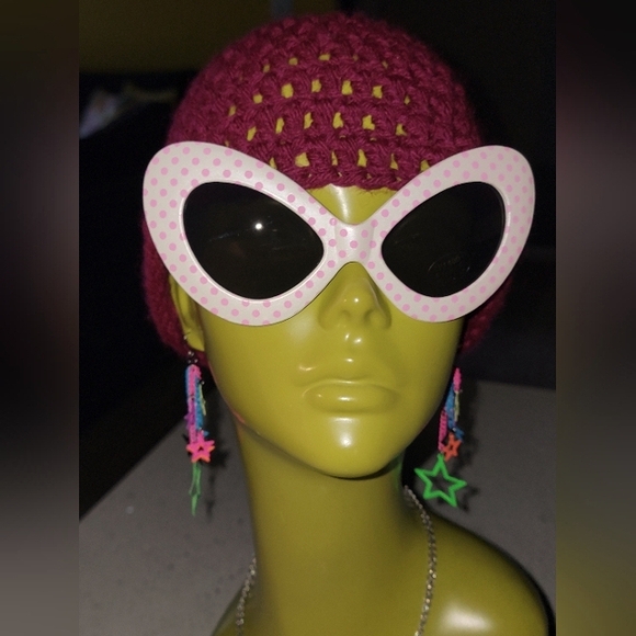 Sunglasses - Picture 1 of 2